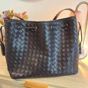 Brand New Ann Taylor Chocolate Brown Woven Tote Bag In great condition